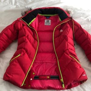 Like new Salomon Ski Jacket
